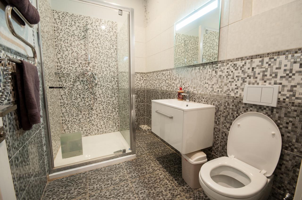 Wonderful Flat On City Center Ujgorod Dış mekan fotoğraf