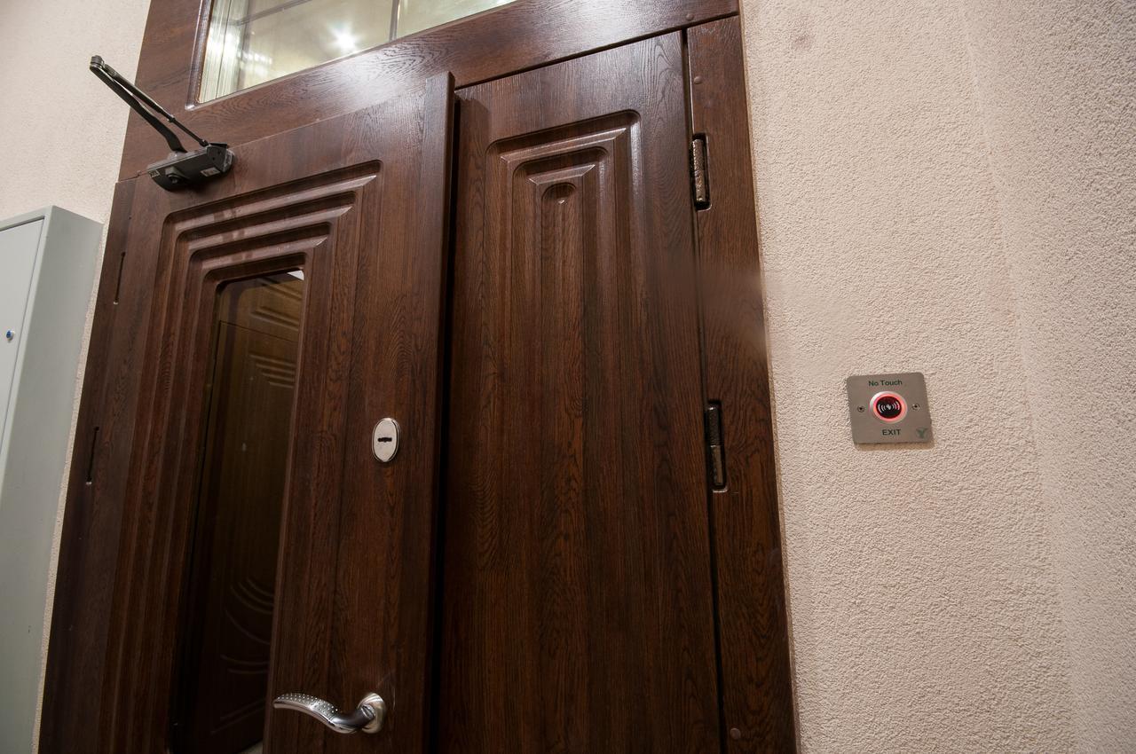 Wonderful Flat On City Center Ujgorod Dış mekan fotoğraf